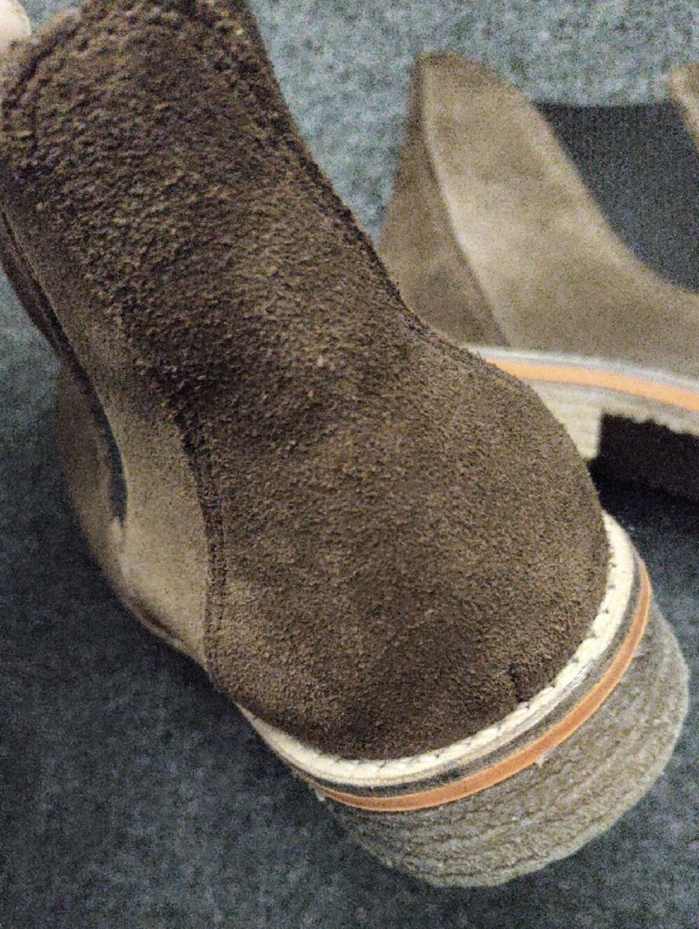 Bos. & Co. Brown Suede Chelsea Ankle Boots/ Booties - Picture 12 of 13